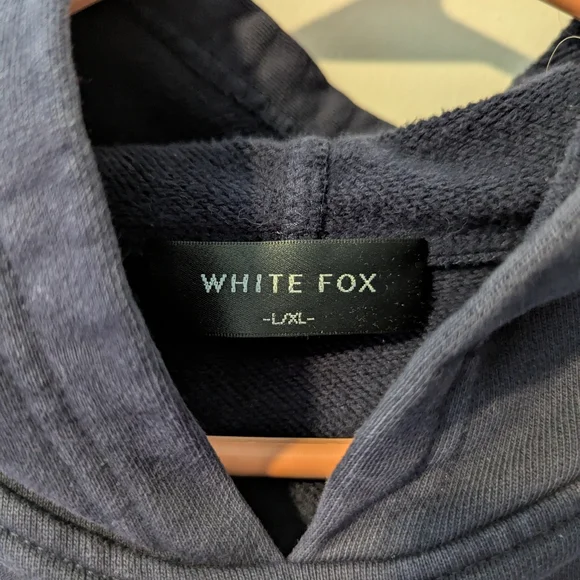 White Fox This Is Not A Dream Hoodie Navy L/XL - Picture 7 of 9